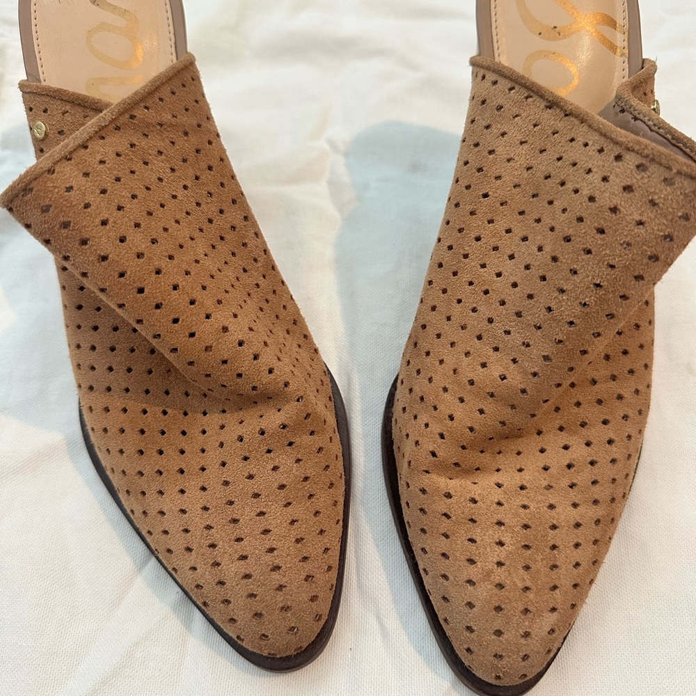 Sam Edelman Tan Perforated Women's Suede Mules
